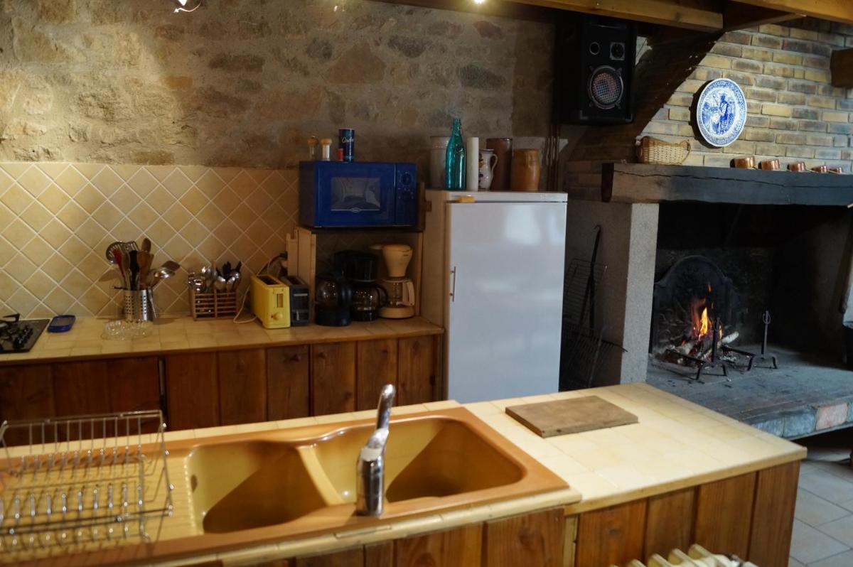 Gîte de 15 places en chambre de 2, 4, 5 personnes - Housity