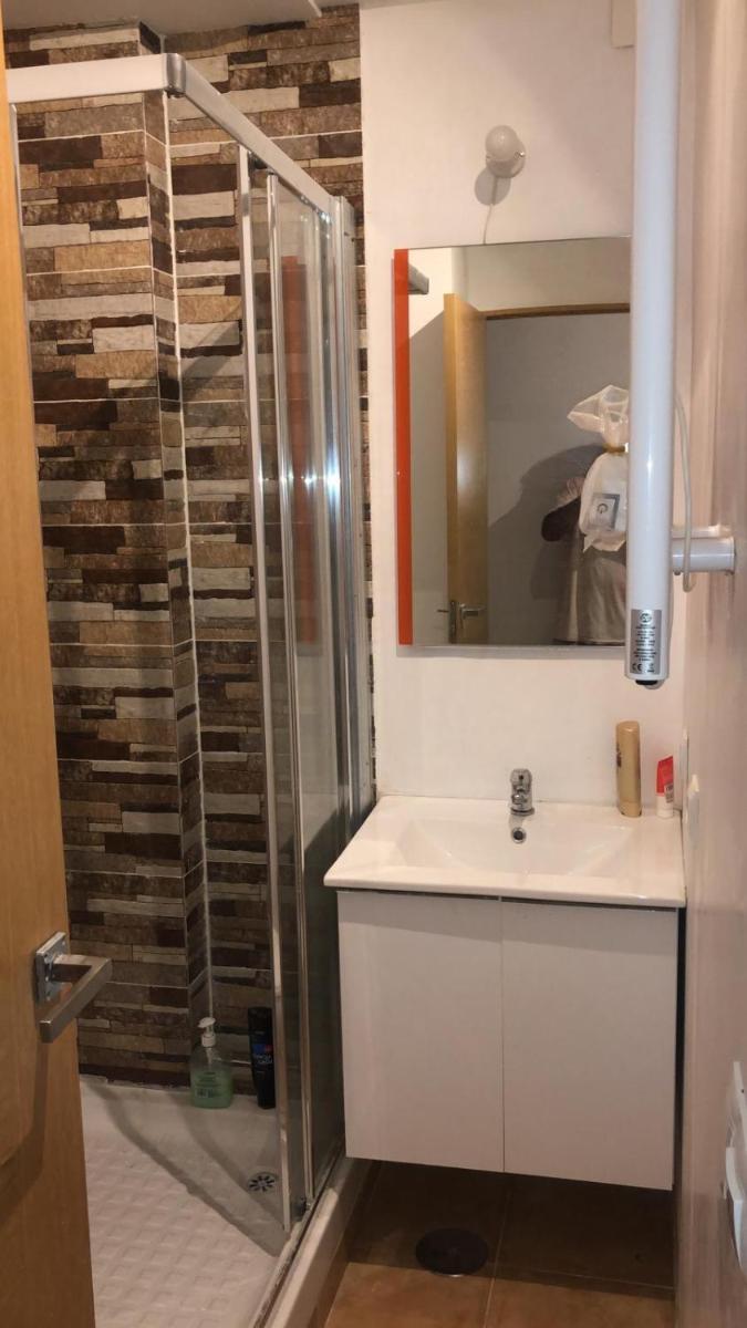 Pandiellos II - Housity