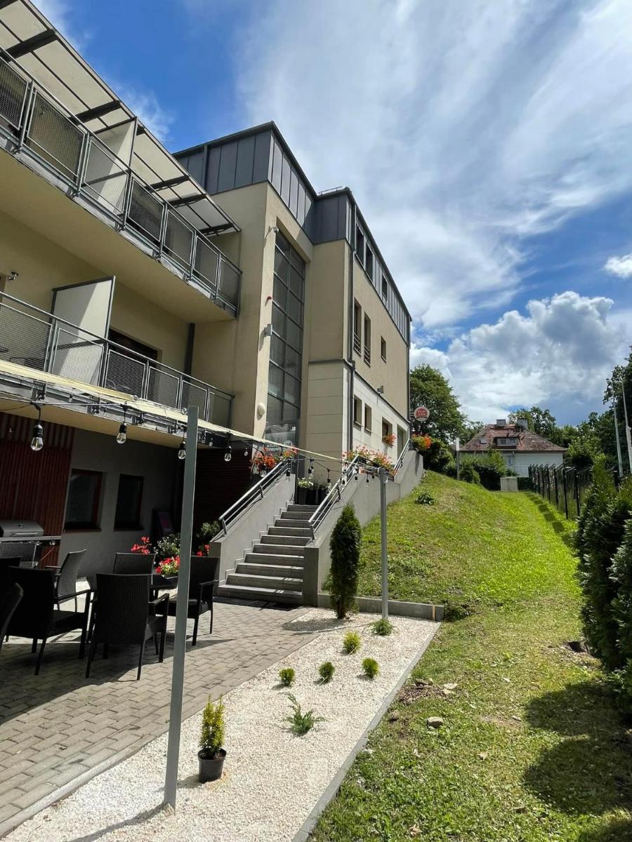 CK Kalina - Housity