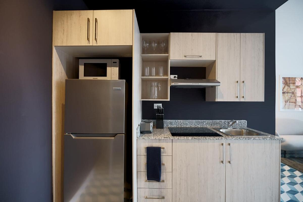 Suitetrails - Stunning Loft in Santa Ana