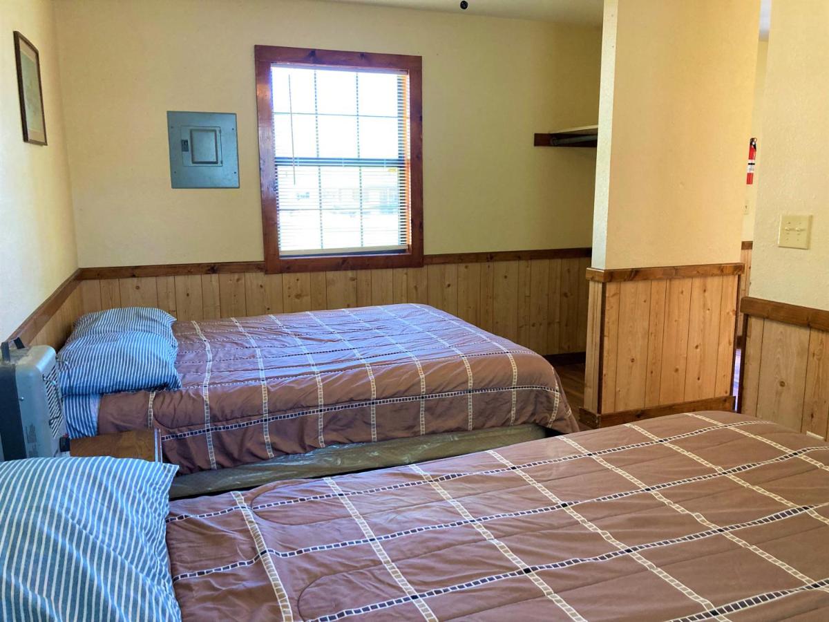 Outback Campground and Marina - Housity