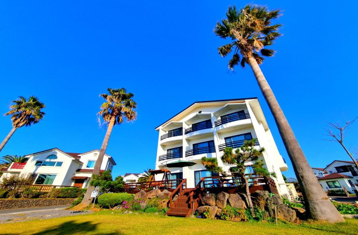Aewol The Pension - Housity