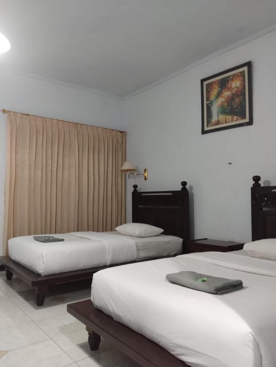 Hotel Lestari - Housity