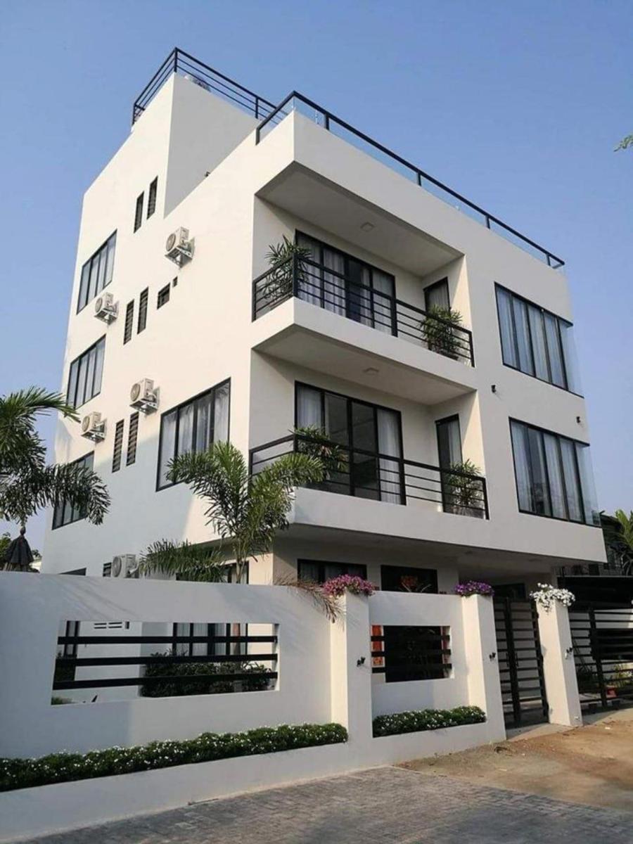 Dreamstate Dynasty Tour & Boutiq - Housity