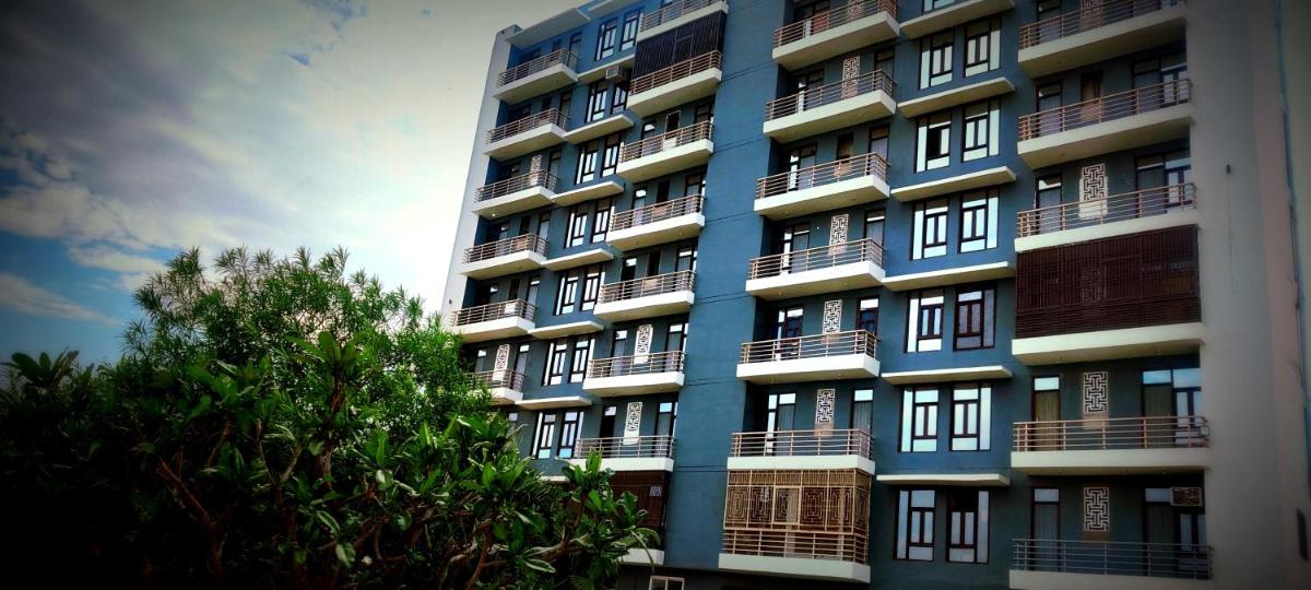 The Grand ND Resort- Kanha Tulsi Heights Behind Prem Mandir - Housity