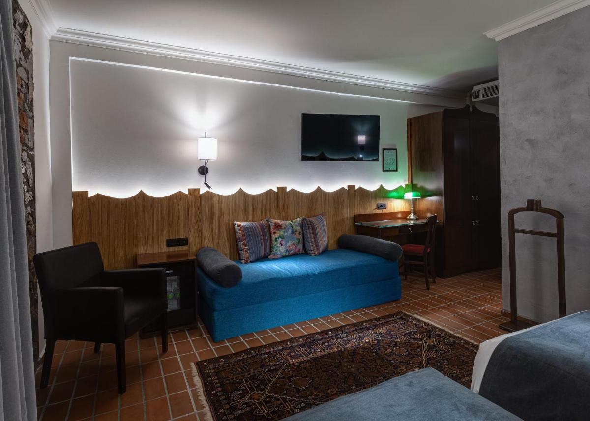 Εσπερίδες - Housity