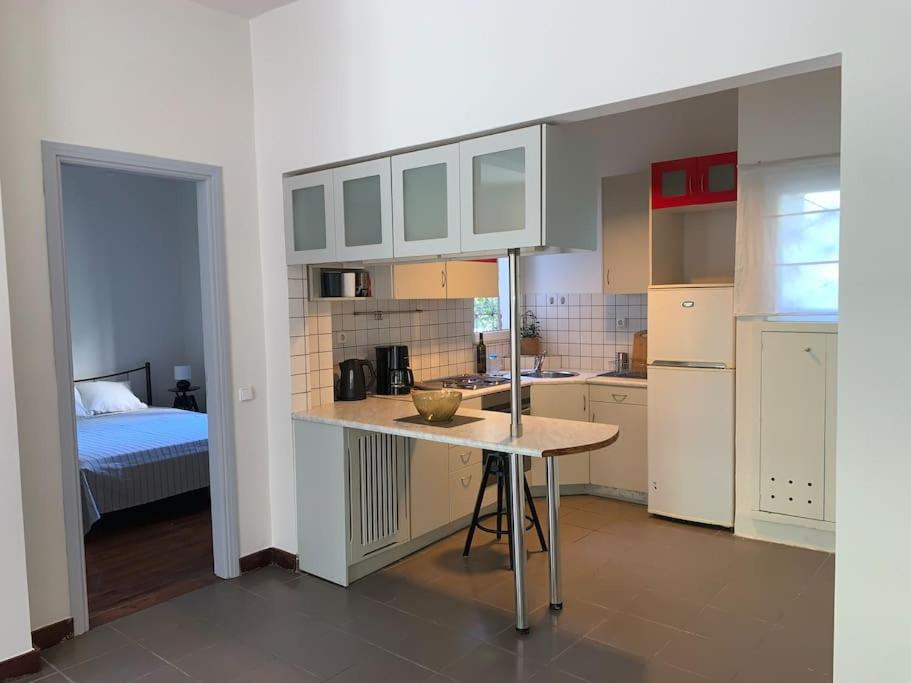 Suitetrails - Acropolis Apartment
