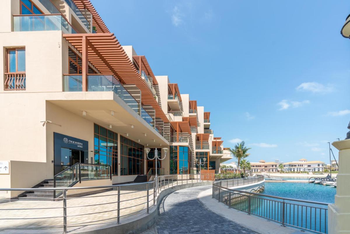Suitetrails - Unified Vacation Homes-Deluxe Sea View Studio-Balcony-Parking-20