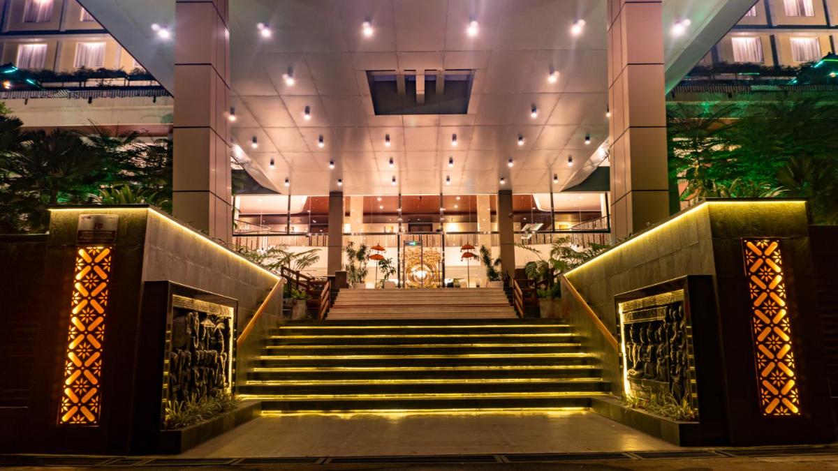 Suitetrails - Grand Sunshine Resort & Convention
