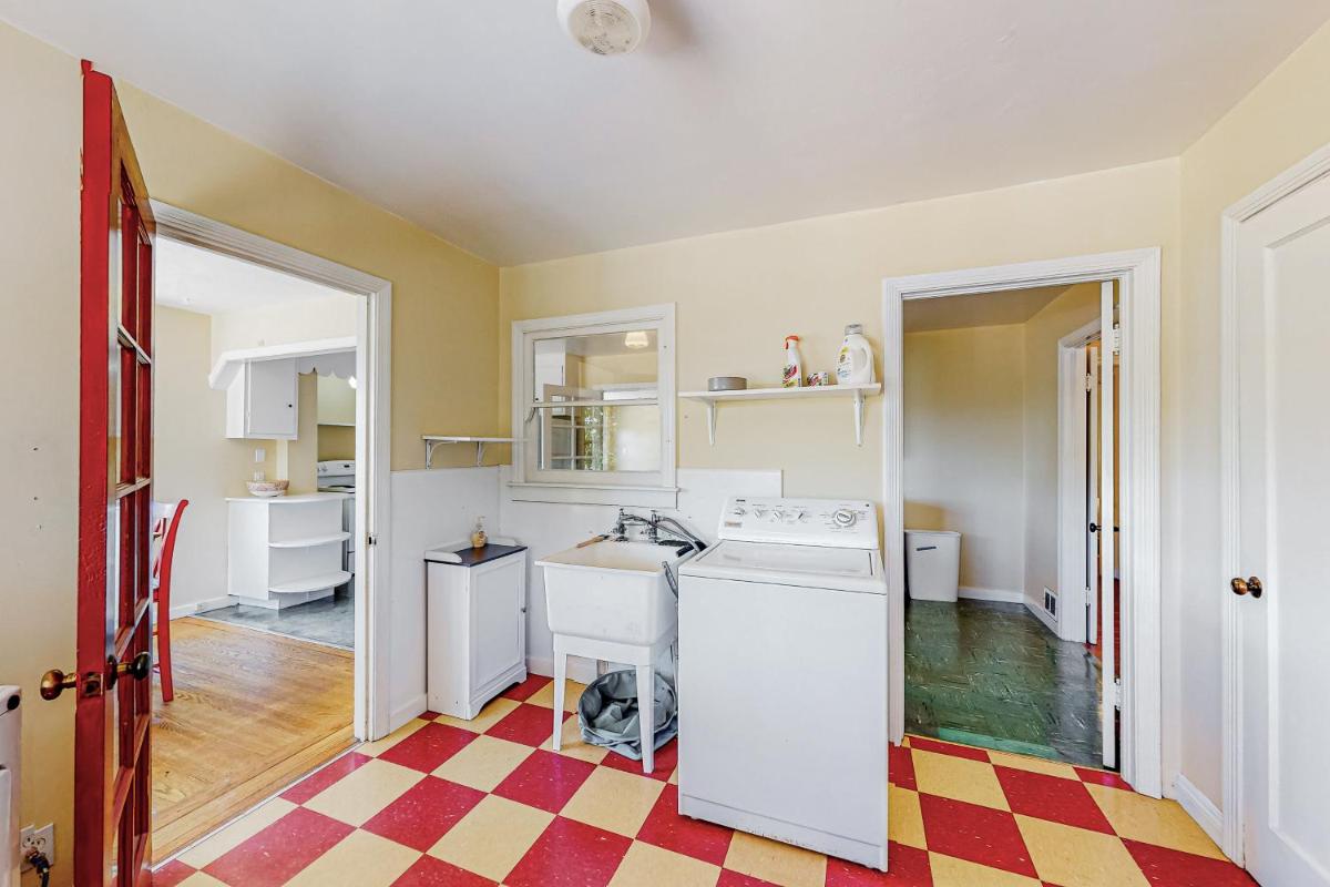 Fitch Mountain Cabin - Housity