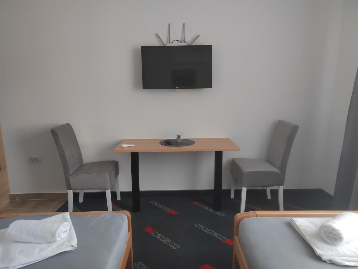 APARTMANI VALJEVO - Housity