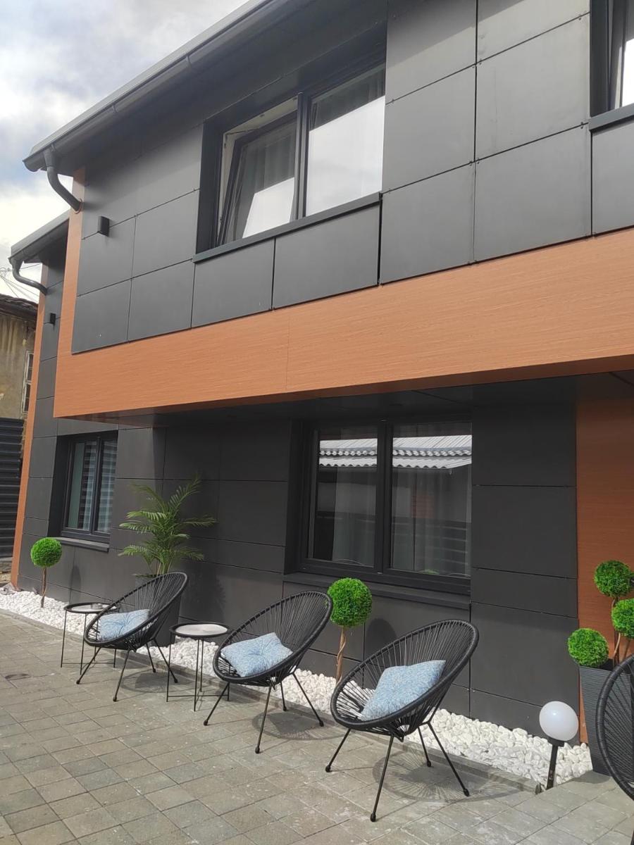 APARTMANI VALJEVO - Housity