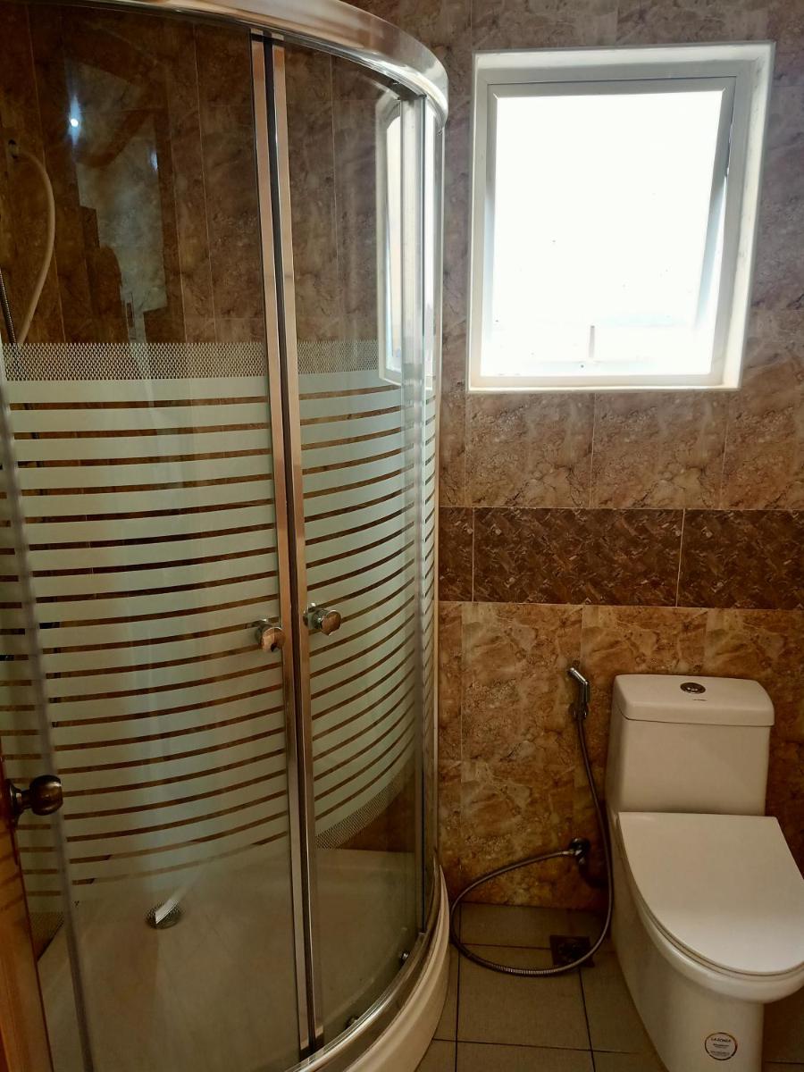 ISLAND VIEW SUITES - Housity