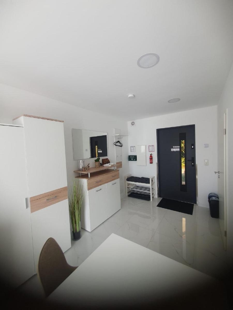 Rhön Apartments - Housity