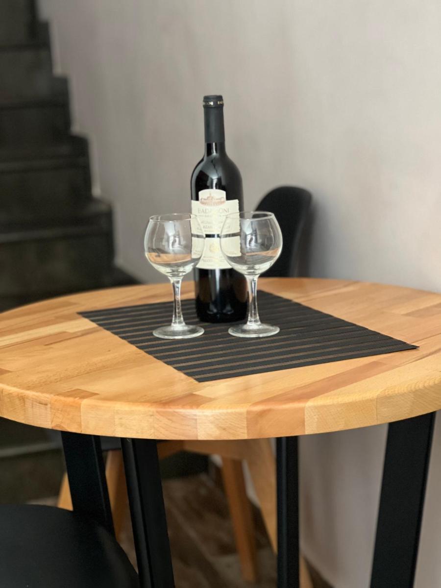 Suitetrails - Loft Apartment Kutaisi