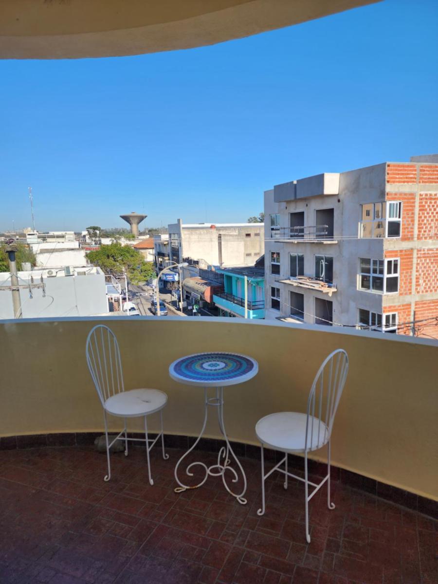 AMPLIO DEPARTAMENTO CENTRICO - Housity