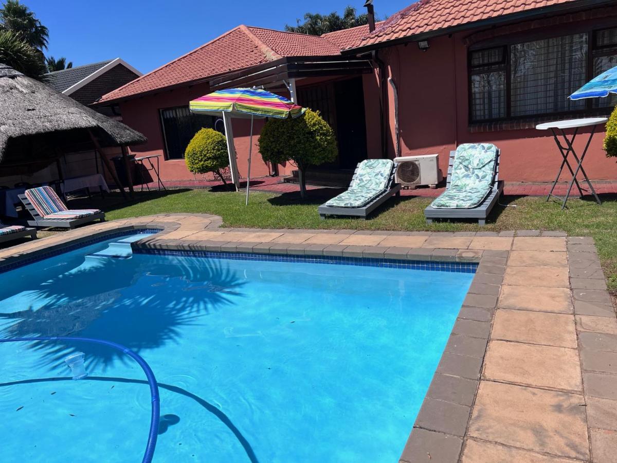 MAU COTTAGE - Housity