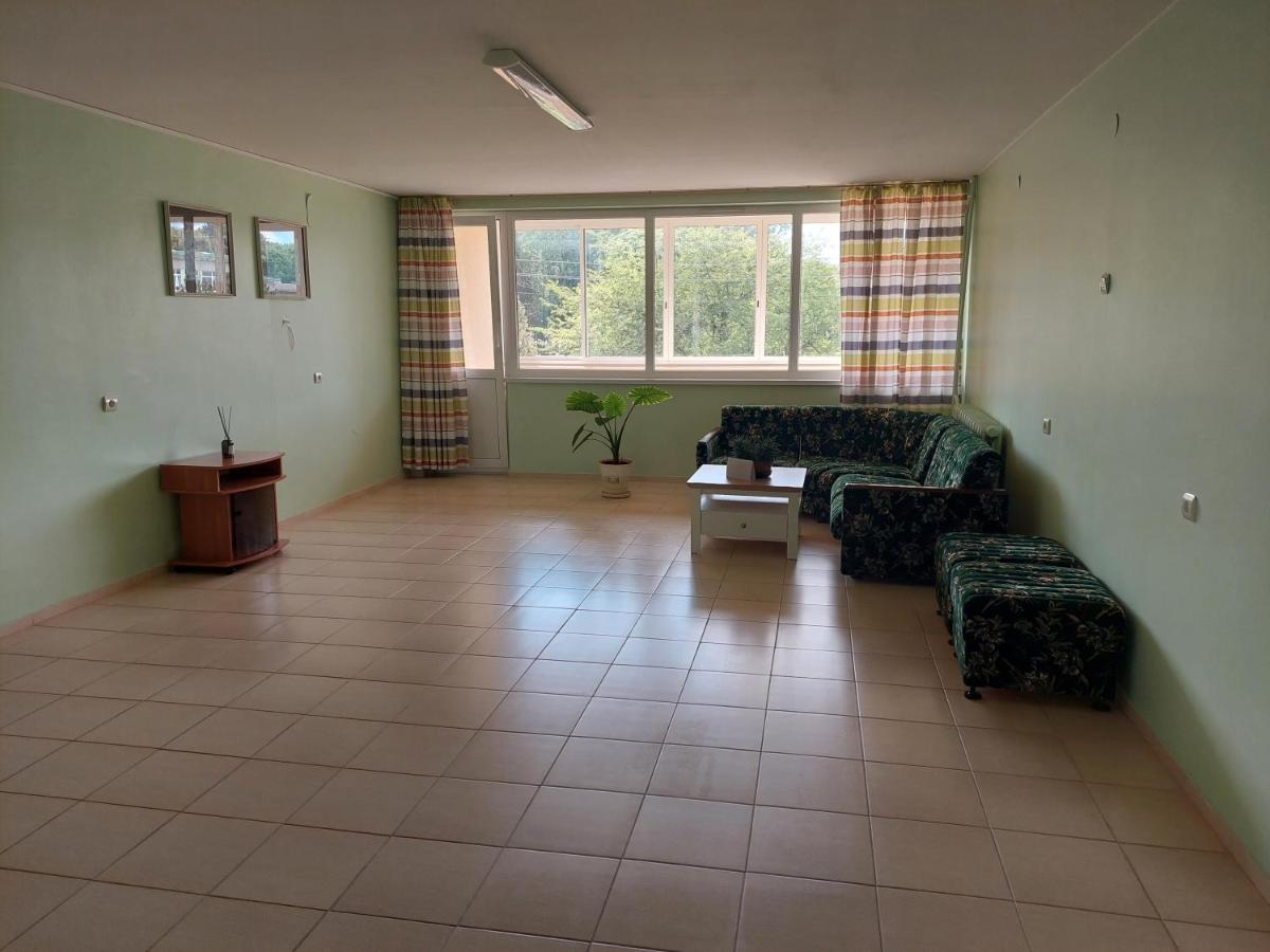 "Veiklus Rietavas" apgyvendinimas - Housity
