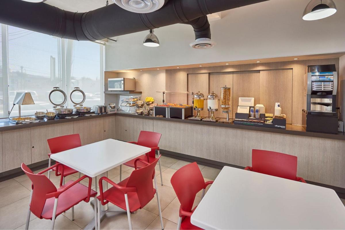 City Express Junior by Marriott Toluca Zona Industrial - Housity
