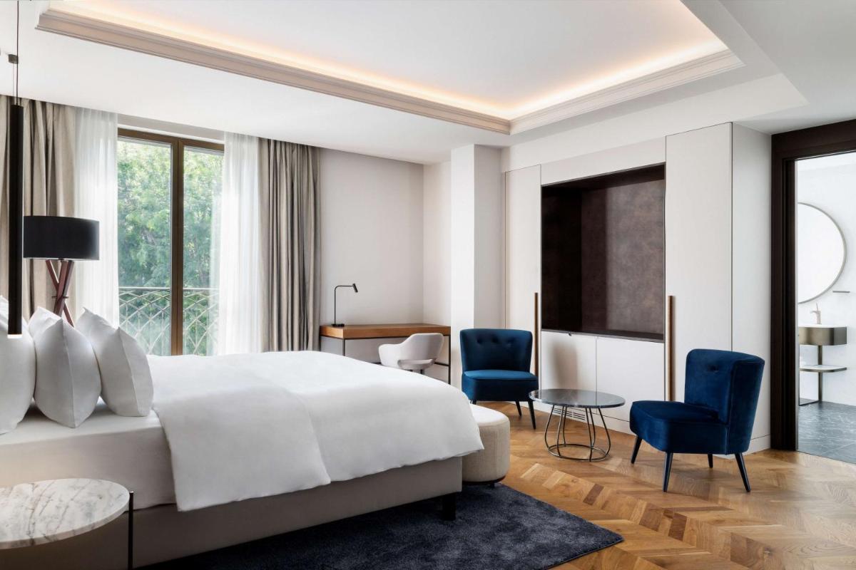 Cama o camas de una habitación en Radisson Collection Hotel, Magdalena Plaza Sevilla