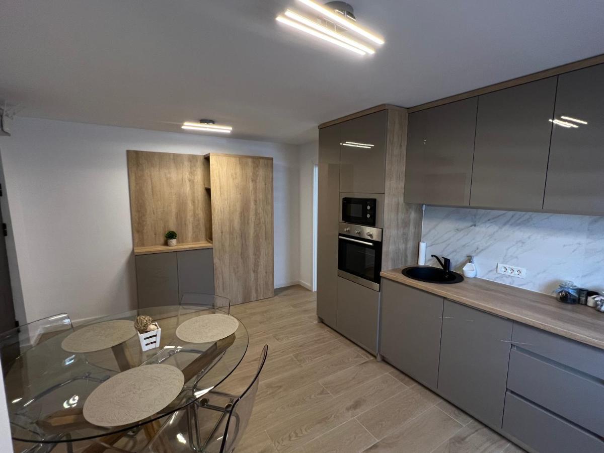 Luxury Apartment Centrul Vechi - Housity