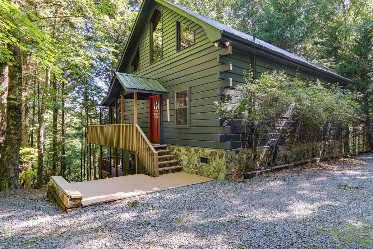 Luxe Fightingtown Creek Cabin 2 King Suites and Spa - Housity