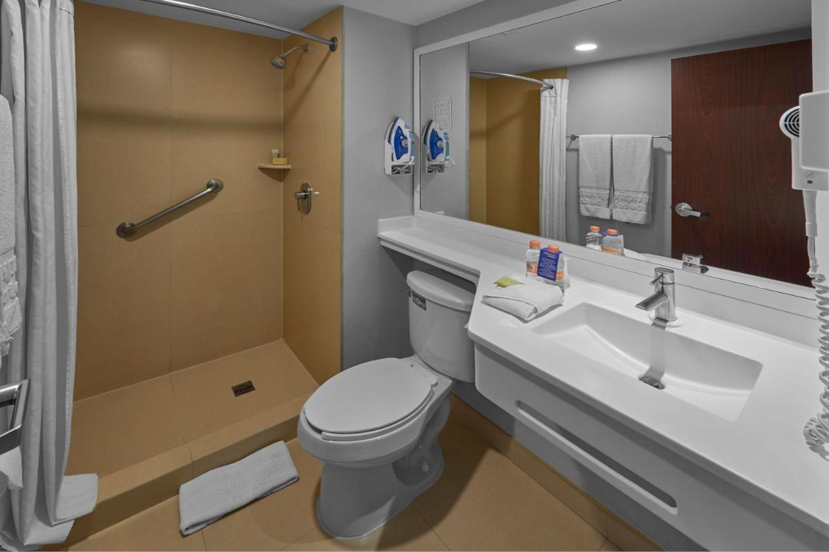 City Express by Marriott Torreon - Housity