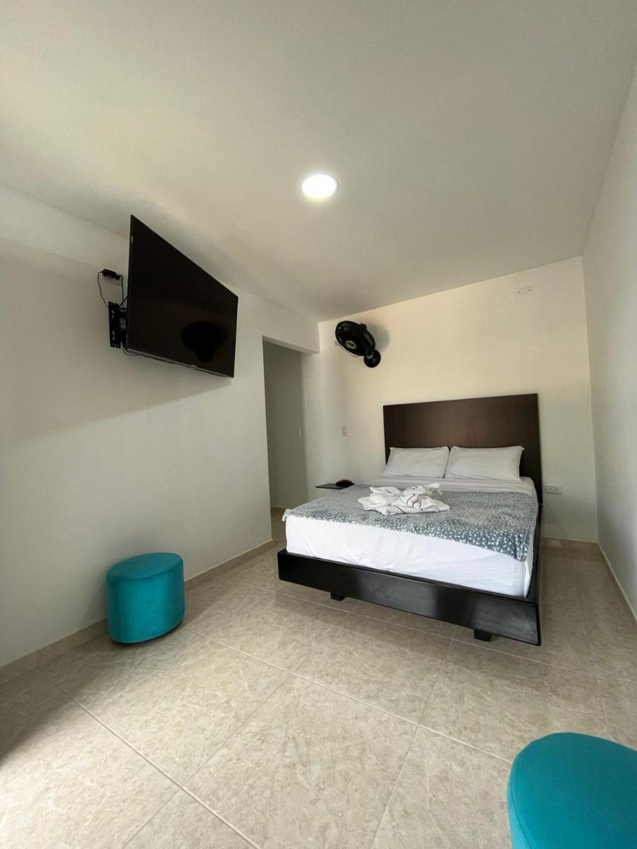 HOTEL SENDERO LAS GACHAS - Housity