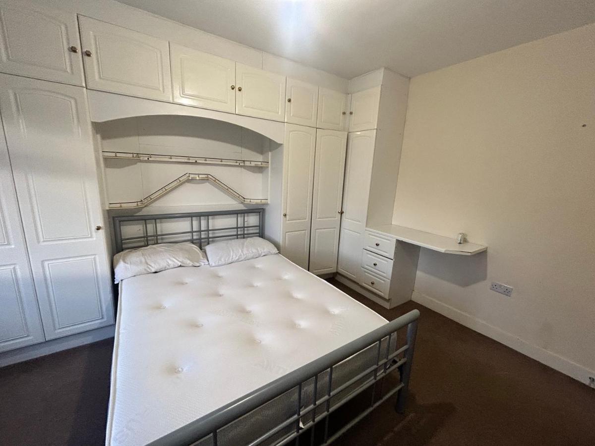 Brent Reservoir - Housity
