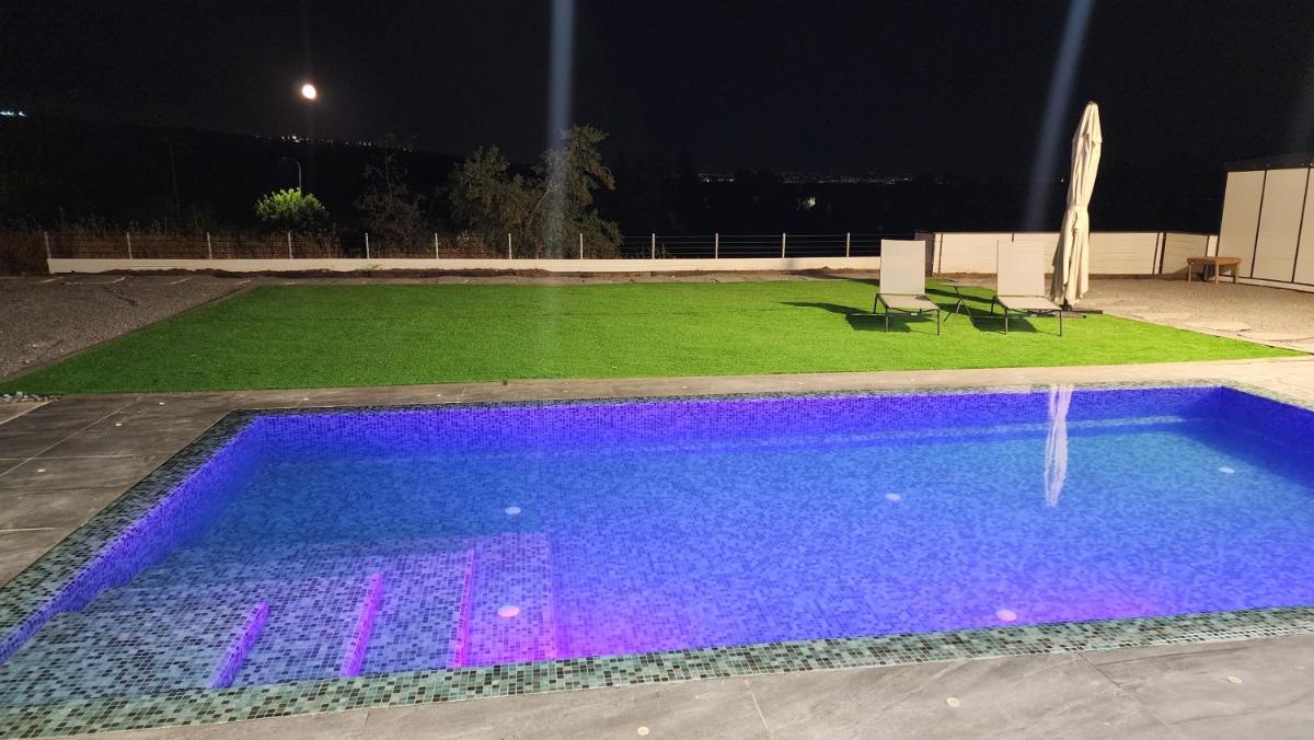 אריאה צימר בוטיק לזוגות Aria - Housity