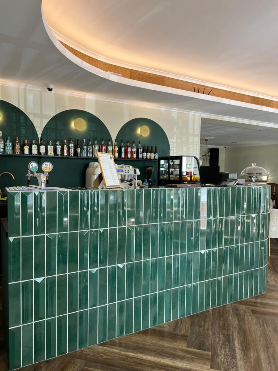 Mleczarnia Hotel Restauracja - Housity