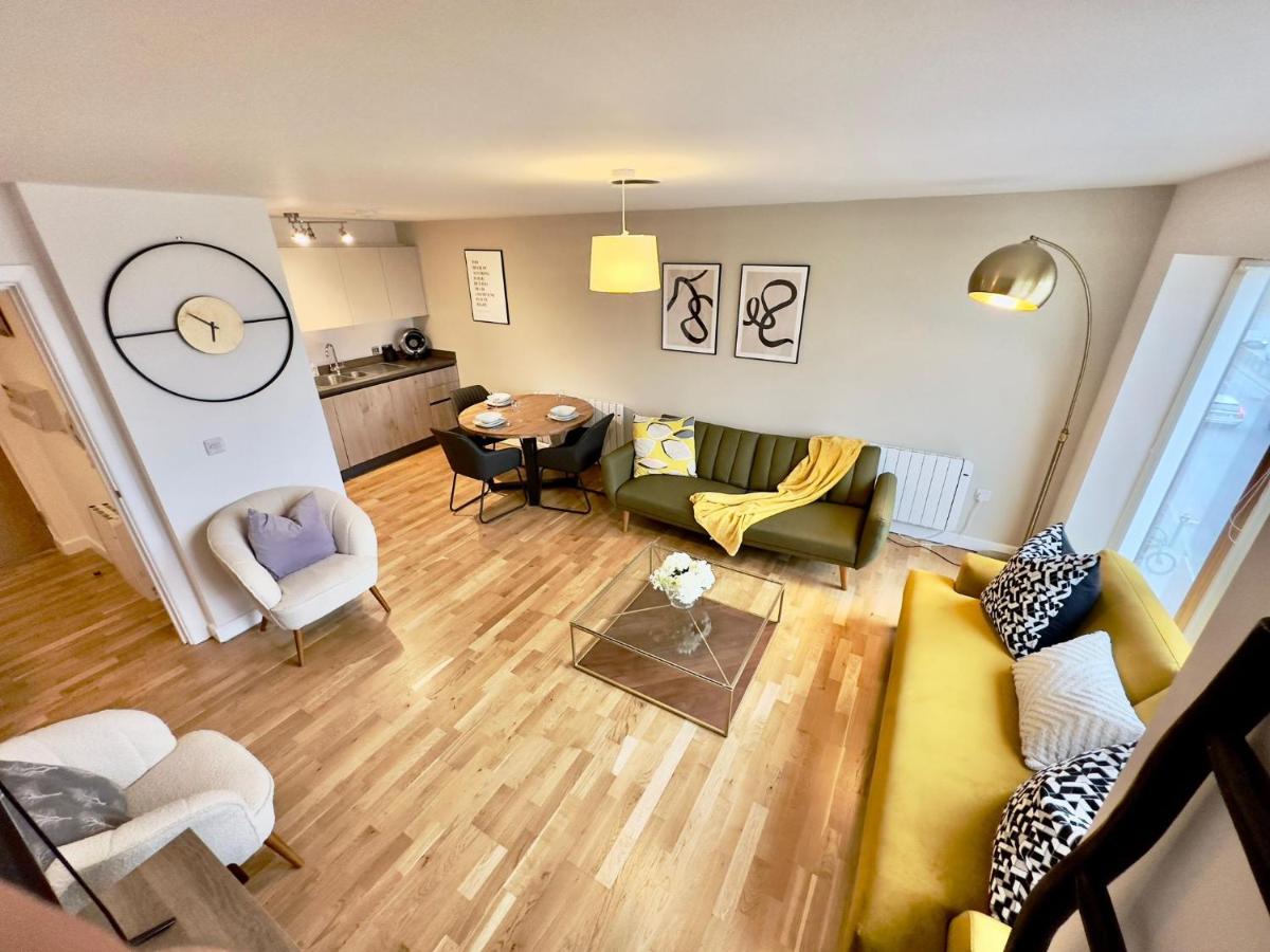 Koala & Tree - Modern 1 Bed apartment for 4 guests in the HEART of Cambridge - Short Lets & Serviced Accommodation - Housity