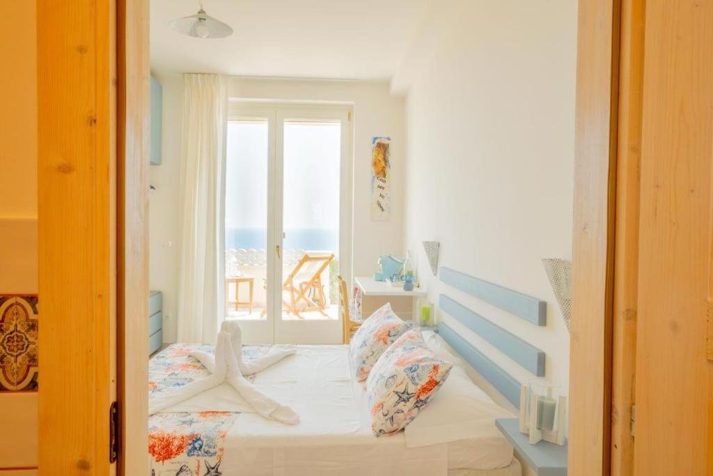 FinisTerrae Rooms and Suites - Housity