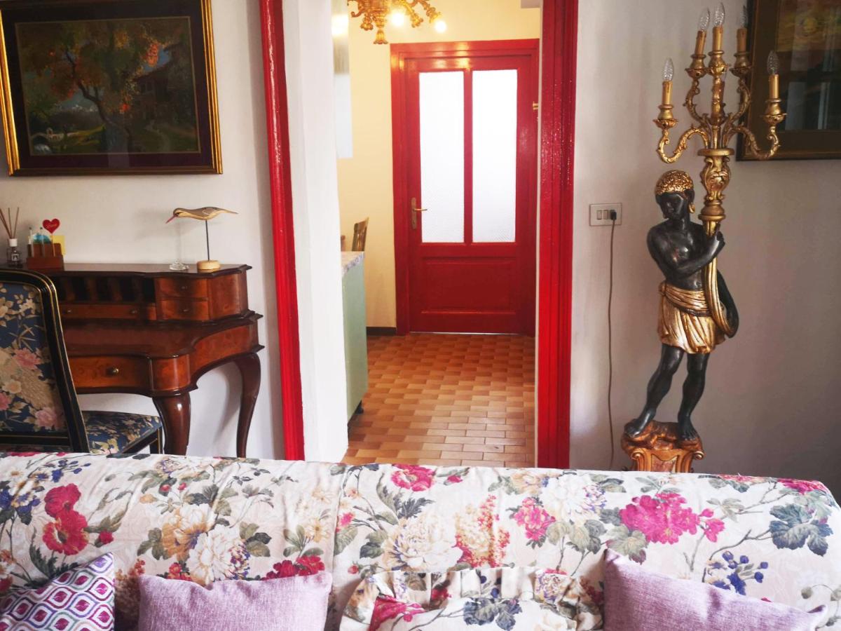 Rosso Antico - Casa Vacanze Agnello - Housity