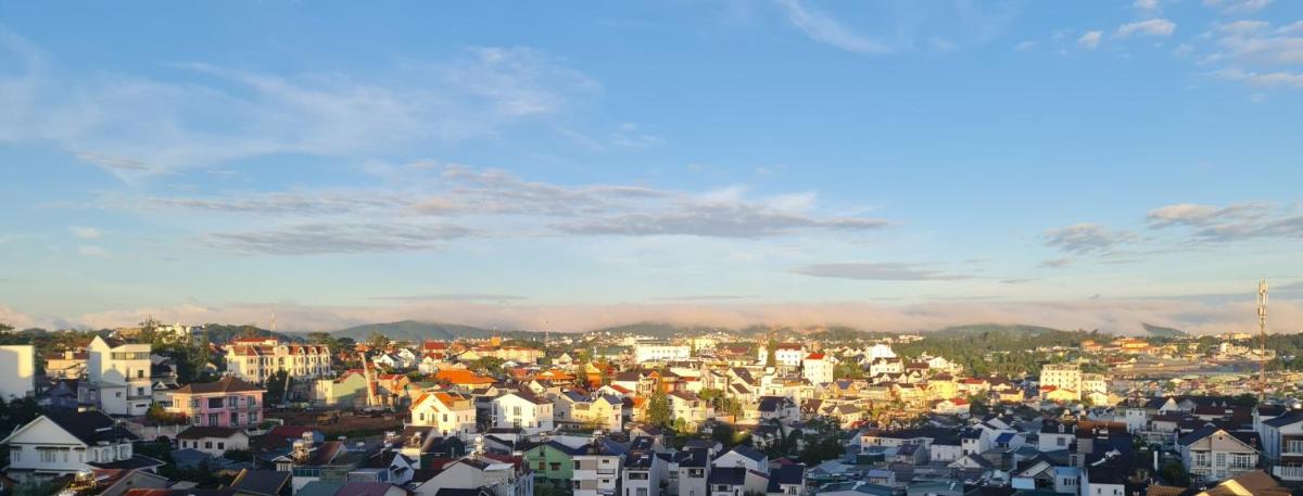 LINA Hotel - Housity