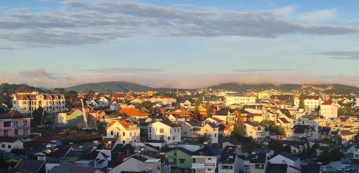 LINA Hotel - Housity