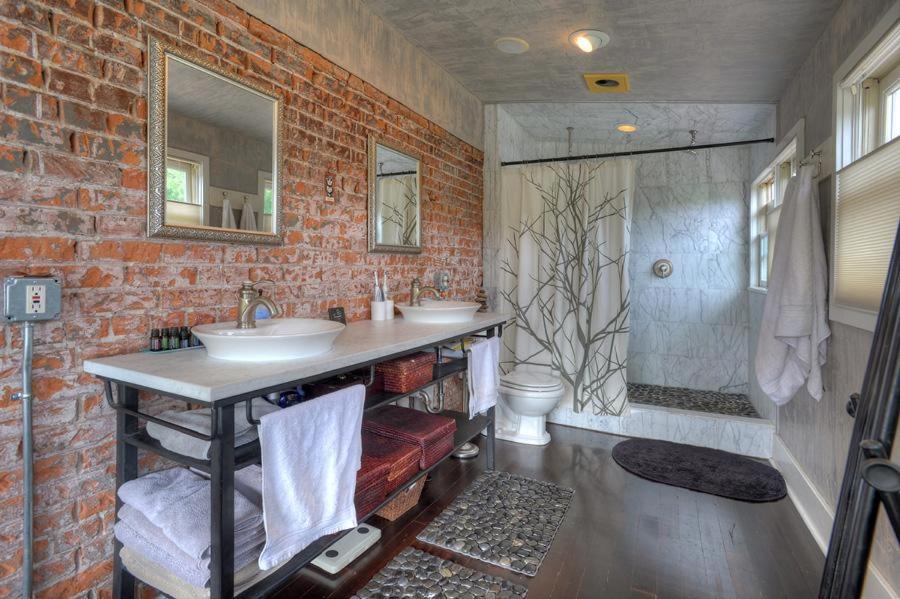 185 W Park Avenue - Housity