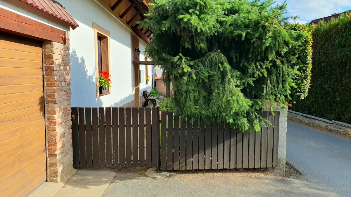 U Jelínků - Housity