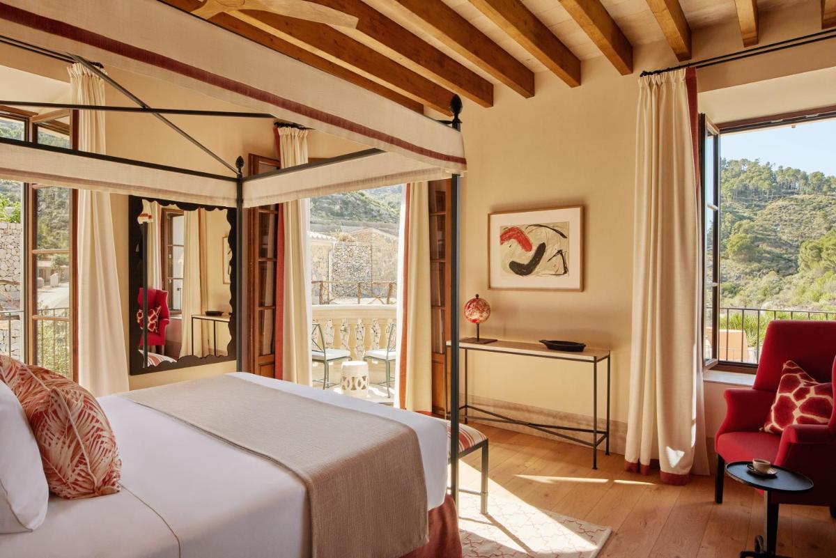 Cama o camas de una habitación en Son Bunyola Resort and Villas
