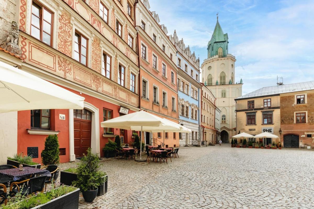 Rynek 10 Apartments - Housity