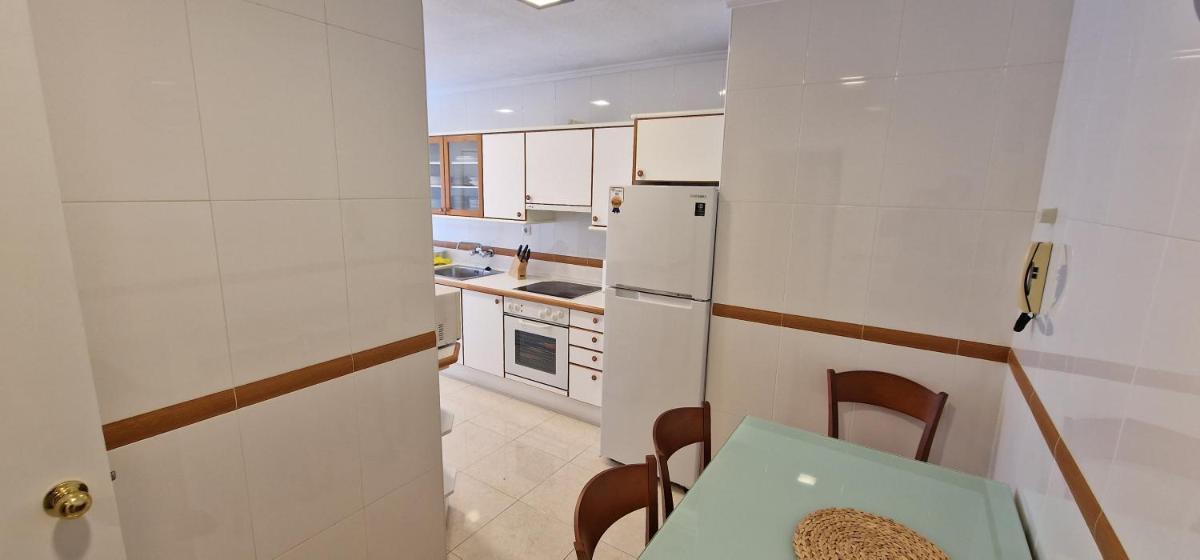 Parque Begoña - Amplio piso para 6 pax y céntrico - VUT-4528-AS - Housity