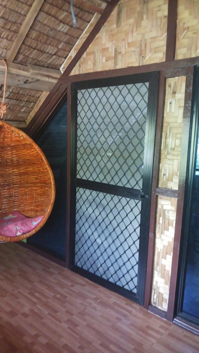 Weeroona Huts Homestay Pacifico - Housity
