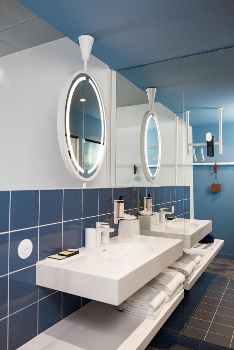 The Ruck Hotel - Housity