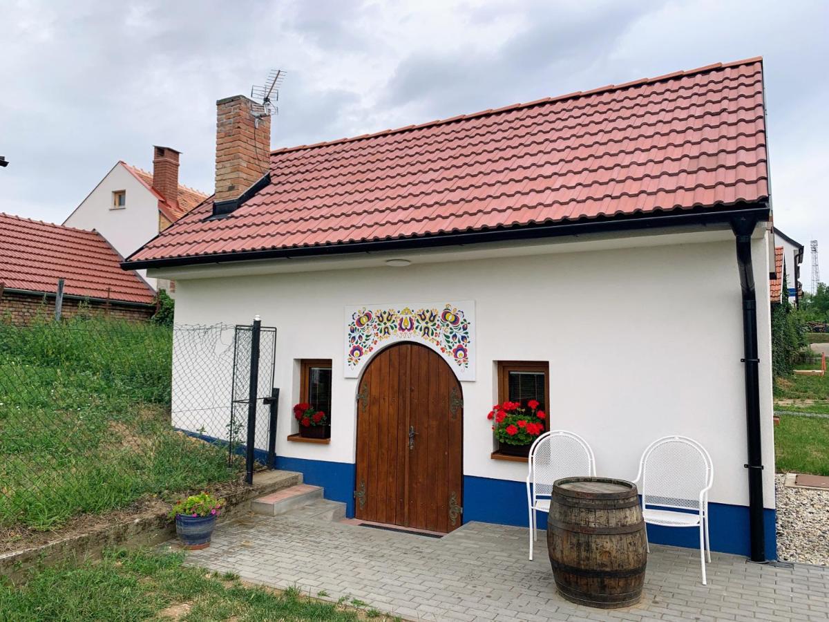 Vinný sklep S&T Výmola - Housity