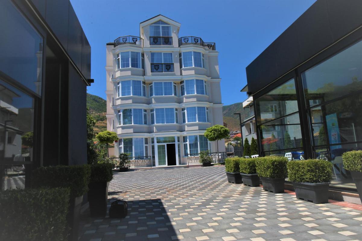 Pashkaj Hotel - Housity