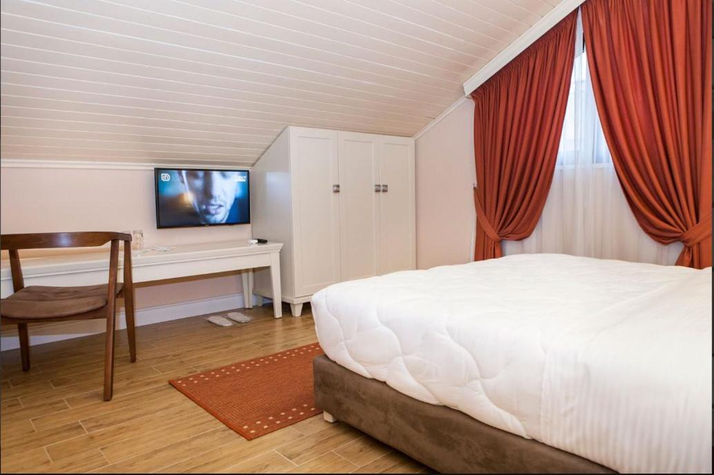 Suitetrails - HotelVila 22