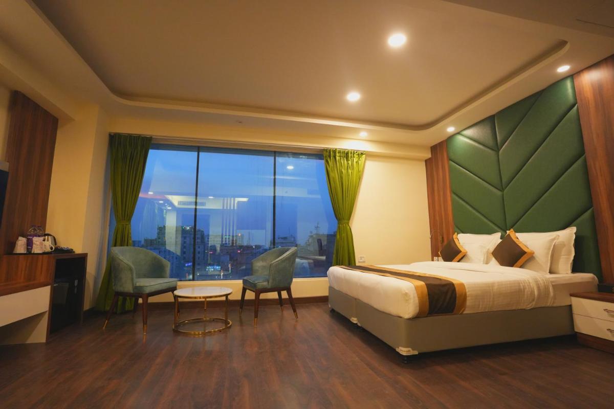 Hotel CP Palace - Housity