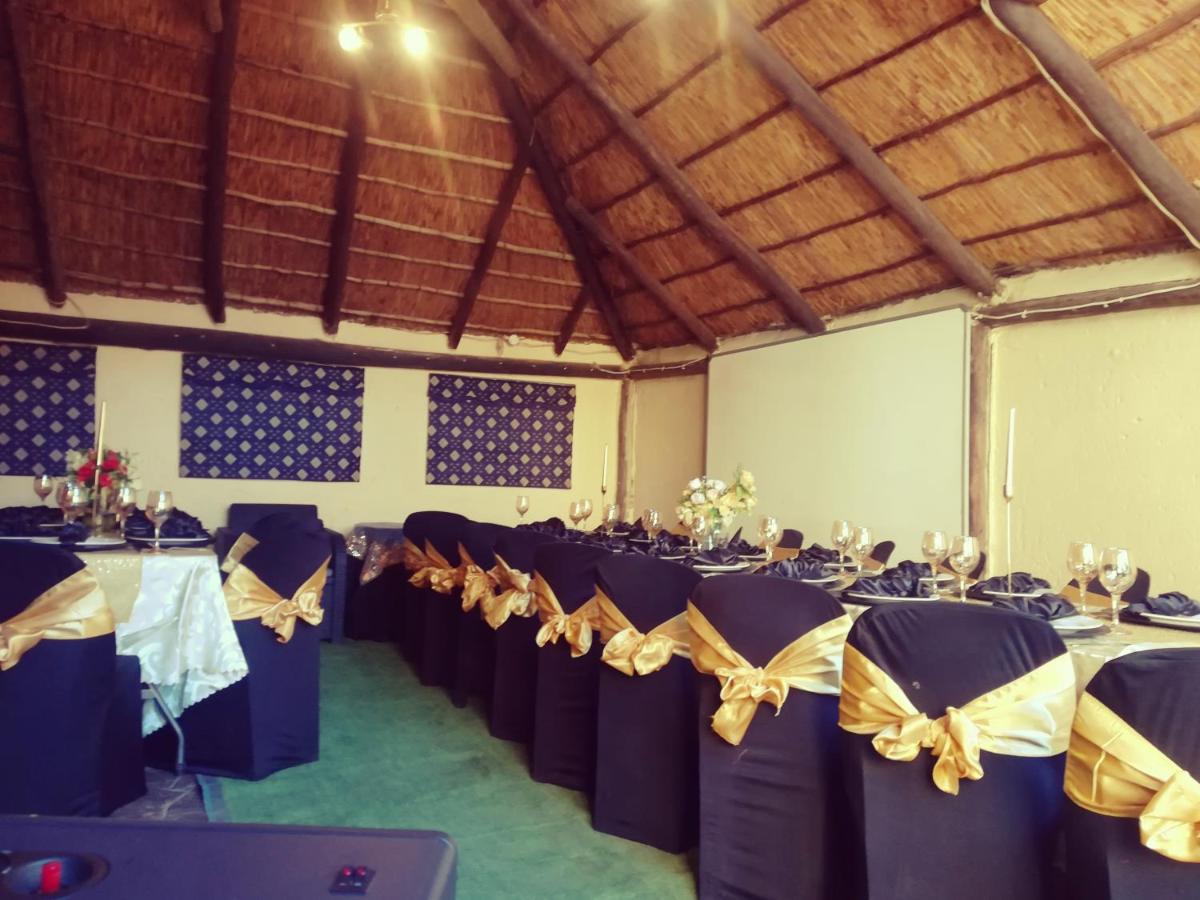 LOLO'S GUEST HOUSE - Housity