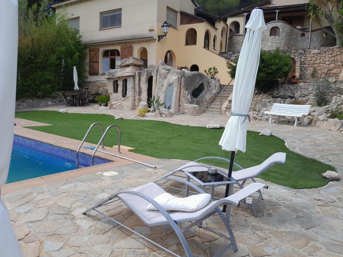 Apartamento romántico en plena naturaleza con piscina, jacuzzi y sauna - Housity