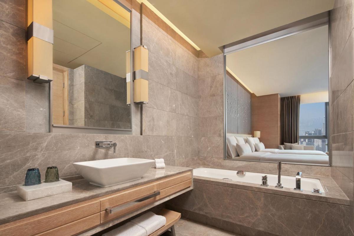 Suitetrails - The Westin Chongqing Liberation Square